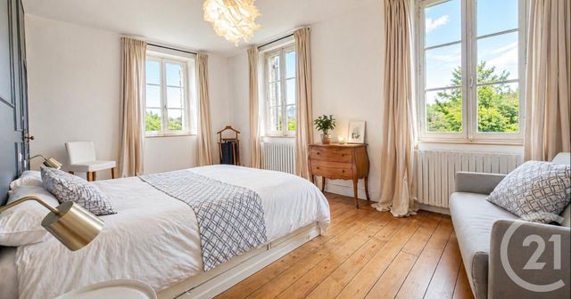 Maison &agrave; vendre - 7 pi&egrave;ces - 265 m2 - St Quentin De Baron - 33 - AQUITAINE