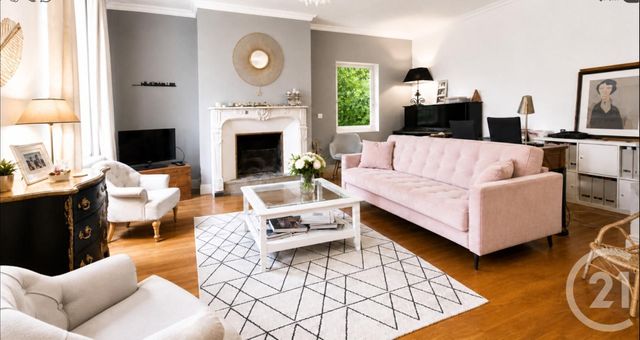 Maison &agrave; vendre - 7 pi&egrave;ces - 265 m2 - St Quentin De Baron - 33 - AQUITAINE