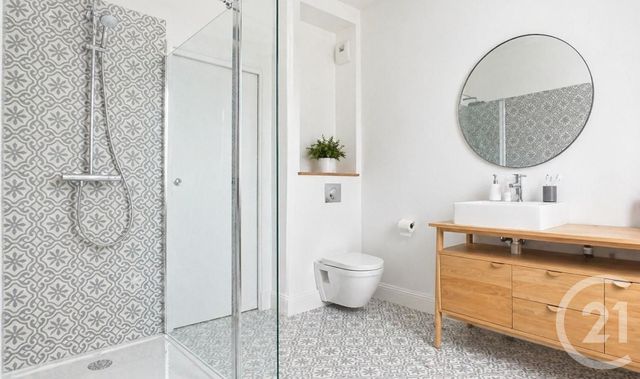 Maison &agrave; vendre - 7 pi&egrave;ces - 265 m2 - St Quentin De Baron - 33 - AQUITAINE