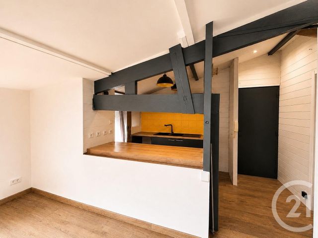Appartement T3 &agrave; vendre - 3 pi&egrave;ces - 55,59 m2 - Creon - 33 - AQUITAINE