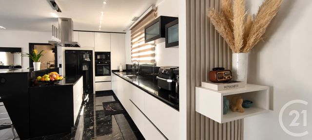 Maison &agrave; vendre - 6 pi&egrave;ces - 145 m2 - Camblanes Et Meynac - 33 - AQUITAINE
