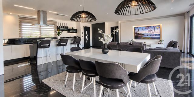 Maison &agrave; vendre - 6 pi&egrave;ces - 145 m2 - Camblanes Et Meynac - 33 - AQUITAINE