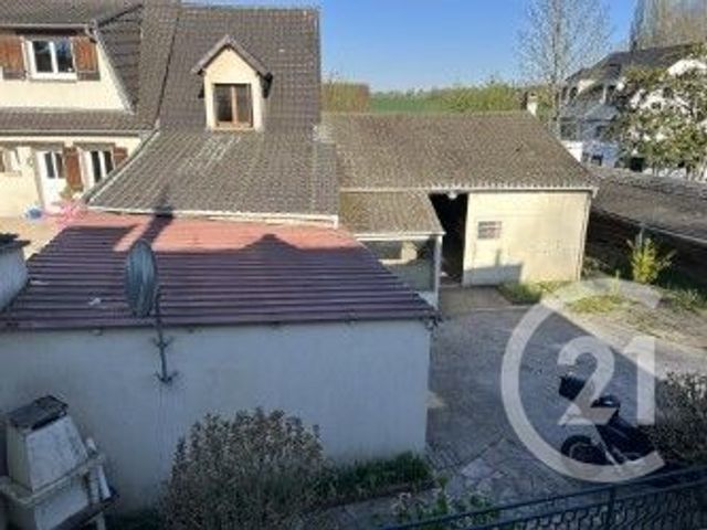 Maison à vendre - 5 pièces - 103,67 m2 - Santeny - 94 - ILE-DE-FRANCE