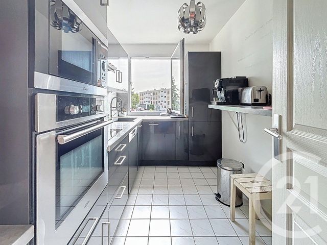 Appartement F2 à vendre - 2 pièces - 49 m2 - Villecresnes - 94 - ILE-DE-FRANCE