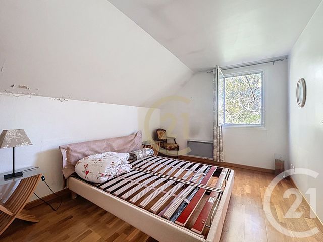 Maison à vendre - 8 pièces - 125,39 m2 - Marolles En Brie - 94 - ILE-DE-FRANCE