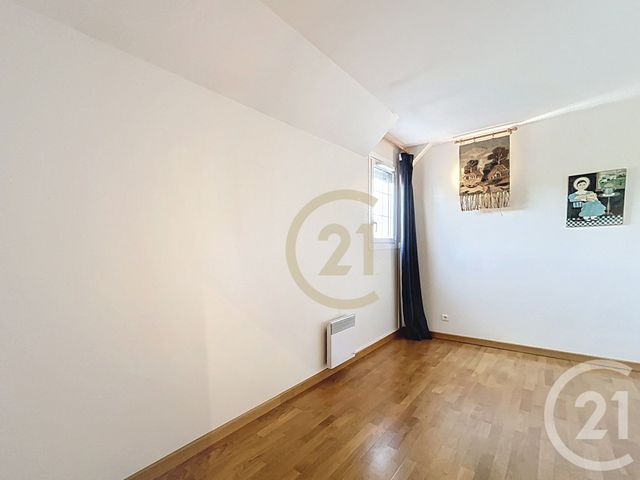 Maison à vendre - 8 pièces - 125,39 m2 - Marolles En Brie - 94 - ILE-DE-FRANCE