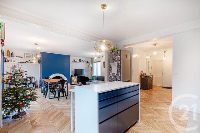 Maison à vendre - 6 pièces - 160,21 m2 - La Varenne St Hilaire - 94 - ILE-DE-FRANCE