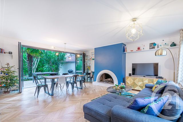 Maison à vendre - 6 pièces - 160,21 m2 - La Varenne St Hilaire - 94 - ILE-DE-FRANCE