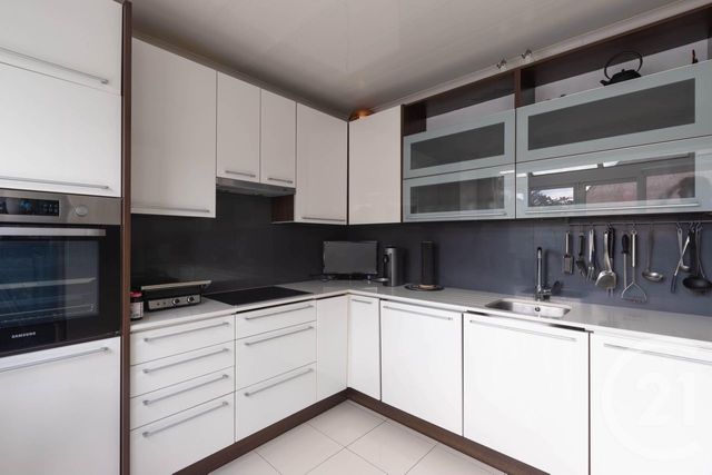 Maison à vendre - 6 pièces - 121 m2 - Villecresnes - 94 - ILE-DE-FRANCE