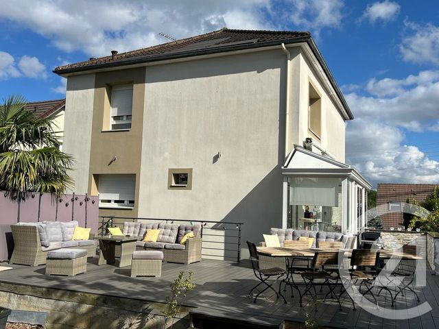 Maison à vendre - 6 pièces - 121 m2 - Villecresnes - 94 - ILE-DE-FRANCE