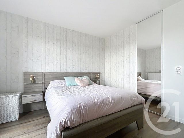 Appartement F2 à vendre - 2 pièces - 44,20 m2 - Villecresnes - 94 - ILE-DE-FRANCE