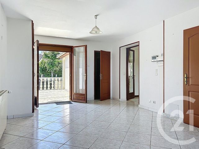 Maison à vendre - 7 pièces - 110 m2 - Brie Comte Robert - 77 - ILE-DE-FRANCE