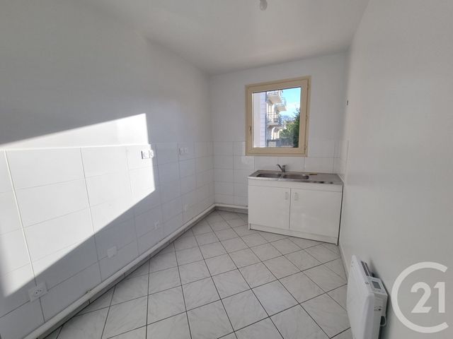 Appartement F3 &agrave; louer - 3 pi&egrave;ces - 66,23 m2 - Montgeron - 91 - ILE-DE-FRANCE