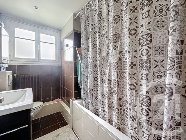 Maison à vendre - 5 pièces - 81,72 m2 - Villecresnes - 94 - ILE-DE-FRANCE