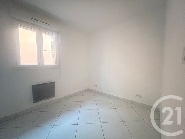 Appartement F3 à louer - 3 pièces - 39,29 m2 - Creteil - 94 - ILE-DE-FRANCE