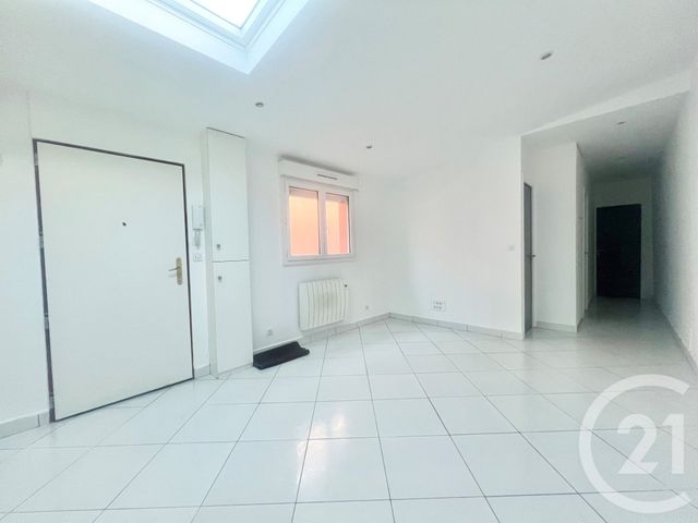 Appartement F3 à louer - 3 pièces - 39,29 m2 - Creteil - 94 - ILE-DE-FRANCE
