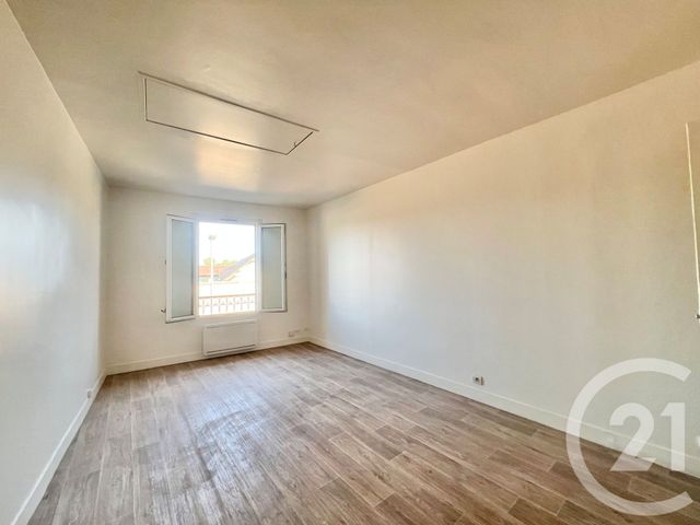 Appartement F1 à vendre BOISSY ST LEGER