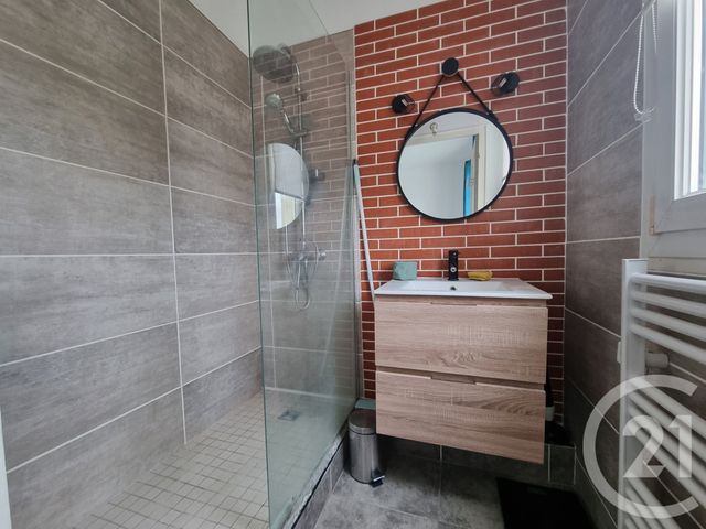 Appartement F2 à louer - 2 pièces - 45,25 m2 - St Maur Des Fosses - 94 - ILE-DE-FRANCE