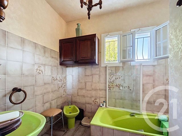 Maison à vendre - 8 pièces - 130,60 m2 - Villecresnes - 94 - ILE-DE-FRANCE