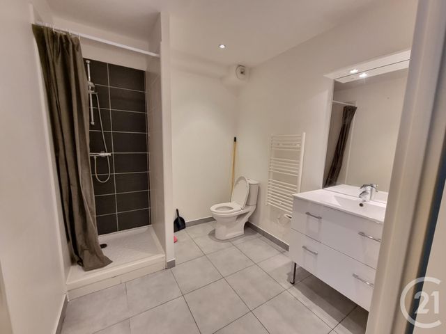 Appartement Studio &agrave; louer - 1 pi&egrave;ce - 29,65 m2 - Choisy Le Roi - 94 - ILE-DE-FRANCE