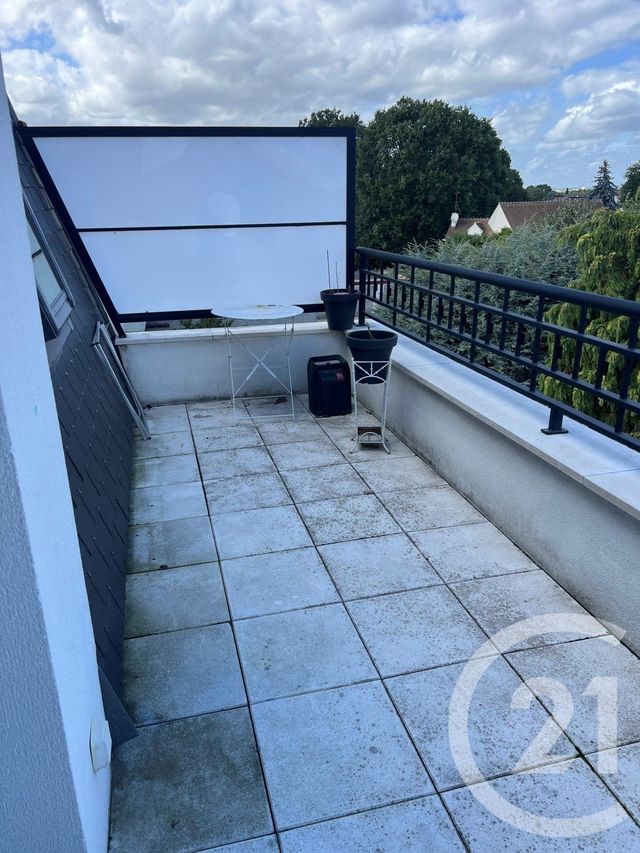 Appartement &agrave; louer - 2 pi&egrave;ces - 25,75 m2 - Ste Genevieve Des Bois - 91 - ILE-DE-FRANCE