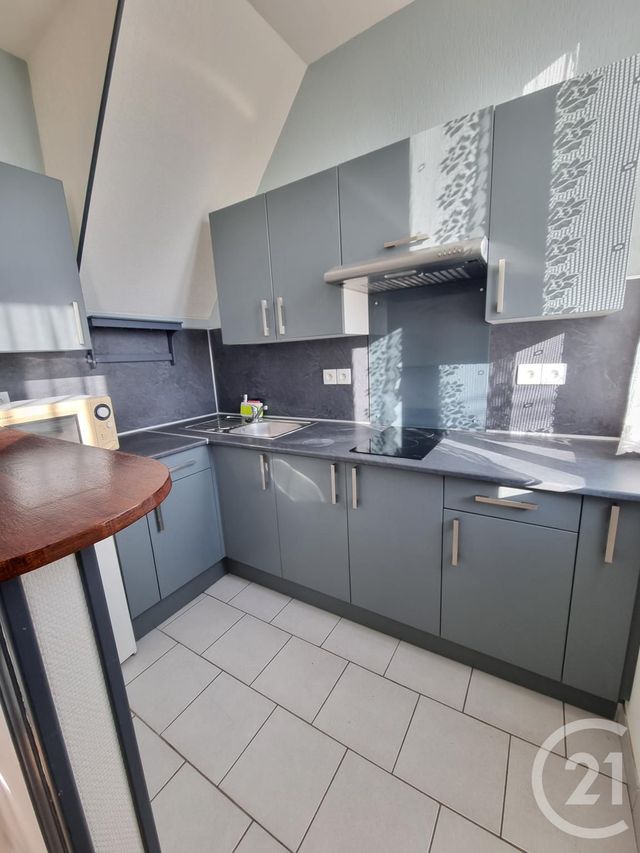 Appartement Studio &agrave; louer - 1 pi&egrave;ce - 28,03 m2 - Le Mee Sur Seine - 77 - ILE-DE-FRANCE