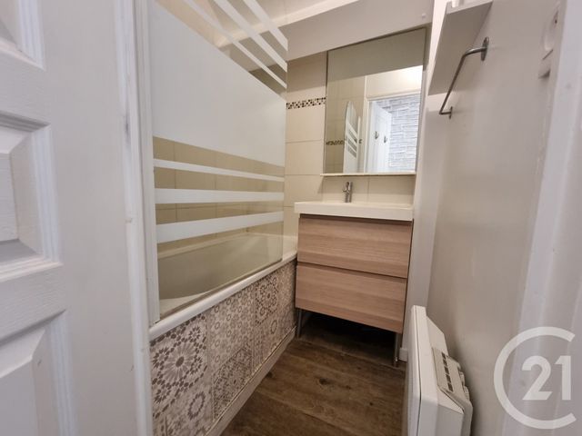 Maison &agrave; louer - 3 pi&egrave;ces - 47,30 m2 - Perigny Sur Yerres - 94 - ILE-DE-FRANCE