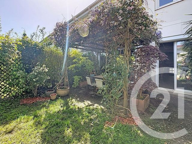 Maison &agrave; vendre - 6 pi&egrave;ces - 112,28 m2 - Villecresnes - 94 - ILE-DE-FRANCE