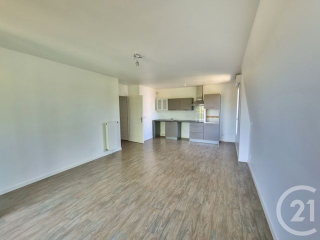 Appartement F3 &agrave; louer - 3 pi&egrave;ces - 62,40 m2 - Villecresnes - 94 - ILE-DE-FRANCE