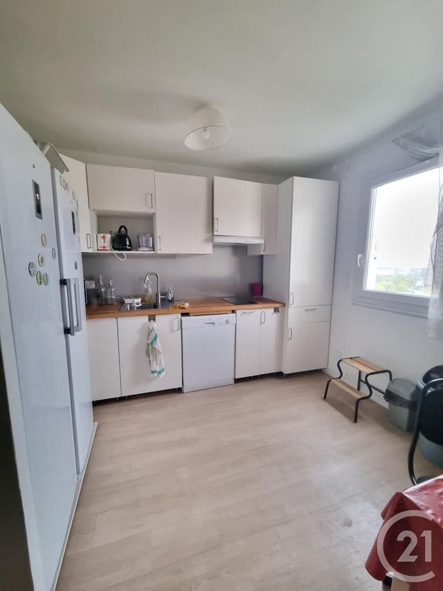 Appartement Chambre &agrave; louer - 1 pi&egrave;ce - 98,35 m2 - Maisons Alfort - 94 - ILE-DE-FRANCE