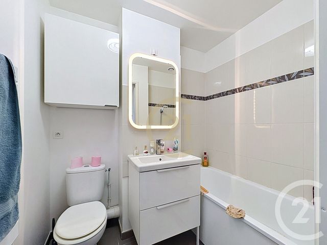 Maison &agrave; vendre - 4 pi&egrave;ces - 80 m2 - Perigny - 94 - ILE-DE-FRANCE