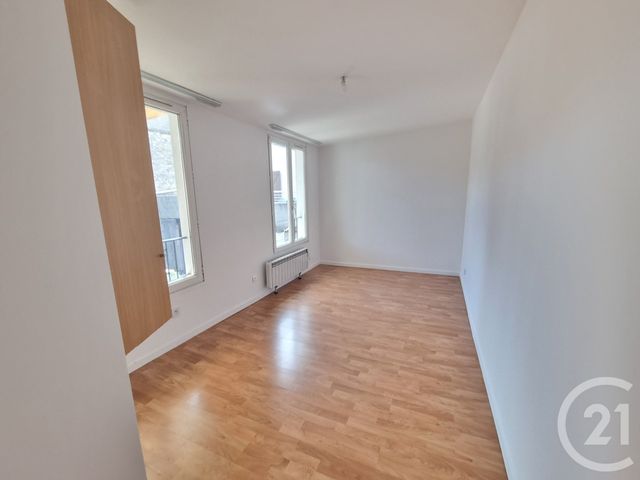 Appartement F2 &agrave; louer - 2 pi&egrave;ces - 31,47 m2 - Sucy En Brie - 94 - ILE-DE-FRANCE