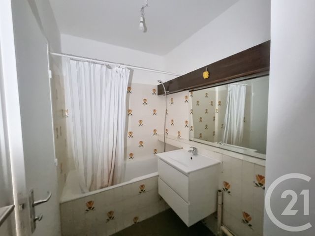 Appartement Studio &agrave; louer - 1 pi&egrave;ce - 32,96 m2 - Creteil - 94 - ILE-DE-FRANCE