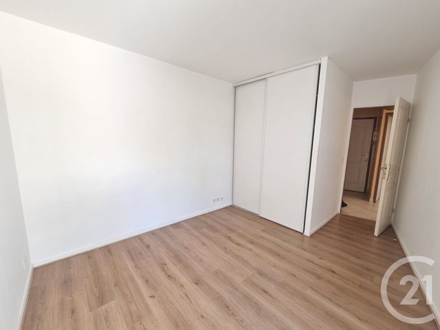 Appartement F2 &agrave; louer - 2 pi&egrave;ces - 45,15 m2 - Santeny - 94 - ILE-DE-FRANCE