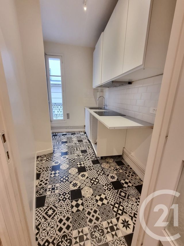 Appartement F2 &agrave; louer - 2 pi&egrave;ces - 40,92 m2 - Paris - 75015 - ILE-DE-FRANCE