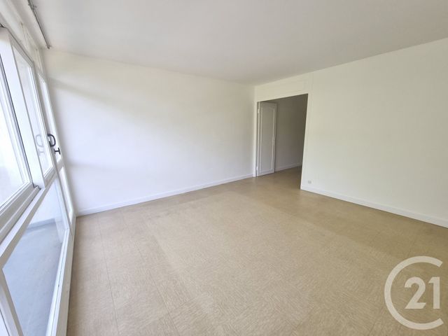 Appartement F3 &agrave; louer - 3 pi&egrave;ces - 57,49 m2 - Boussy St Antoine - 91 - ILE-DE-FRANCE