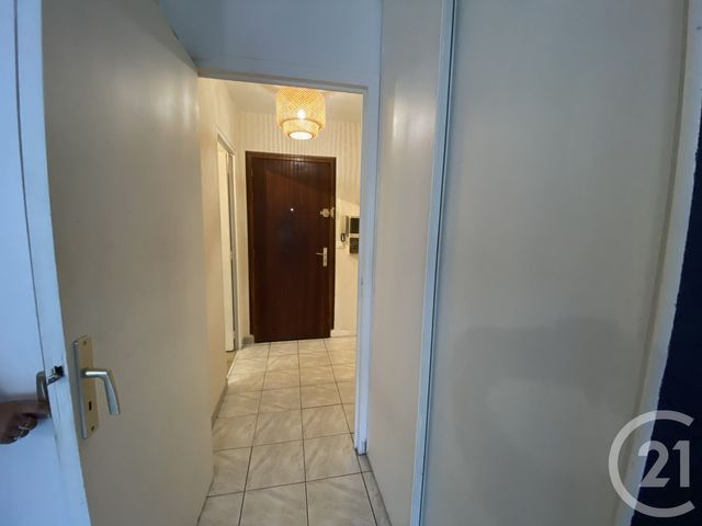 Appartement F1 à vendre - 1 pièce - 30,07 m2 - Ozoir La Ferriere - 77 - ILE-DE-FRANCE