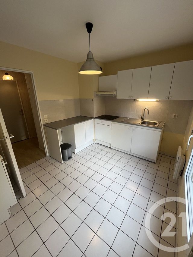 Appartement F3 à vendre - 3 pièces - 62,69 m2 - Le Plessis Trevise - 94 - ILE-DE-FRANCE