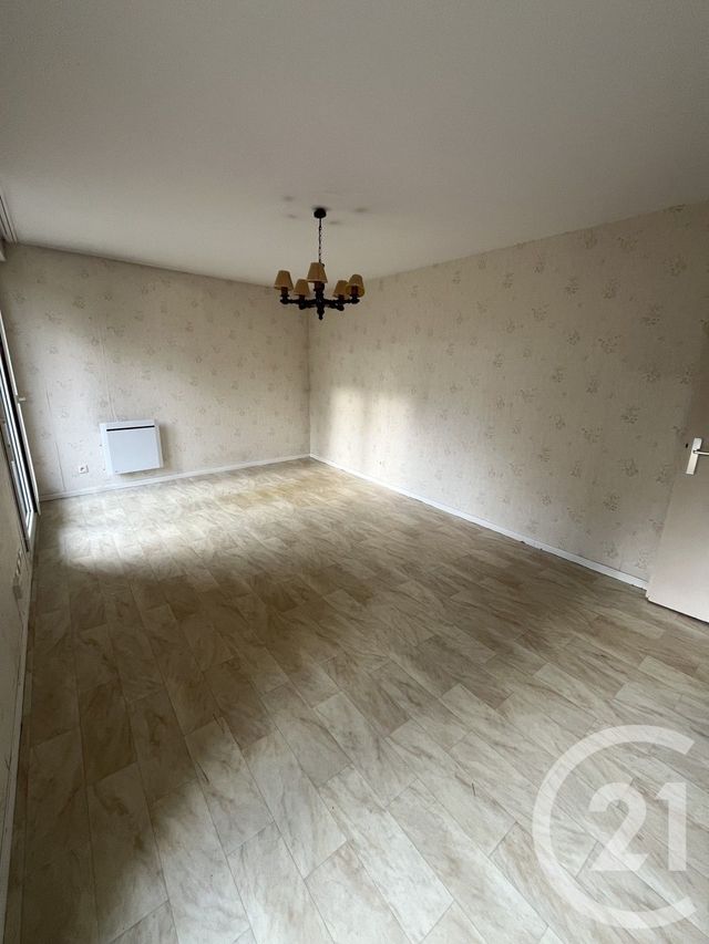 Appartement F3 à vendre - 3 pièces - 62,69 m2 - Le Plessis Trevise - 94 - ILE-DE-FRANCE