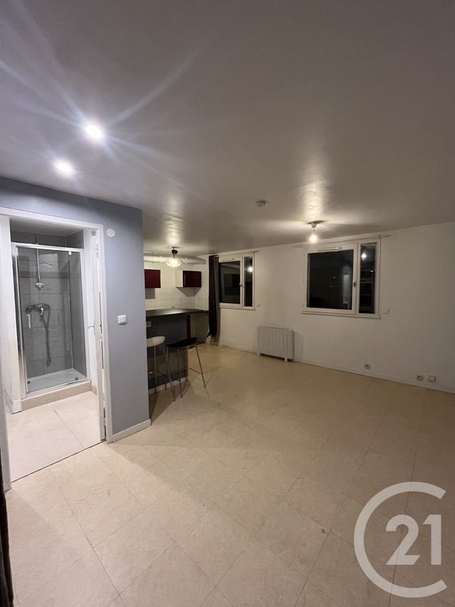 Appartement F1 à vendre - 1 pièce - 25,18 m2 - Roissy En Brie - 77 - ILE-DE-FRANCE
