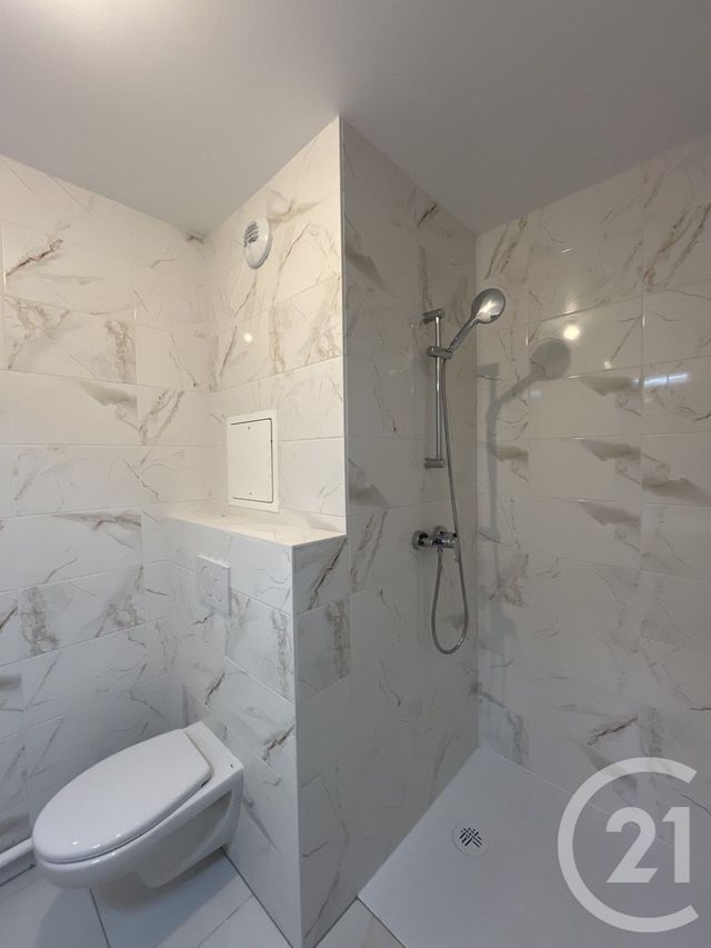 Appartement F4 à louer - 4 pièces - 94 m2 - Ozoir La Ferriere - 77 - ILE-DE-FRANCE