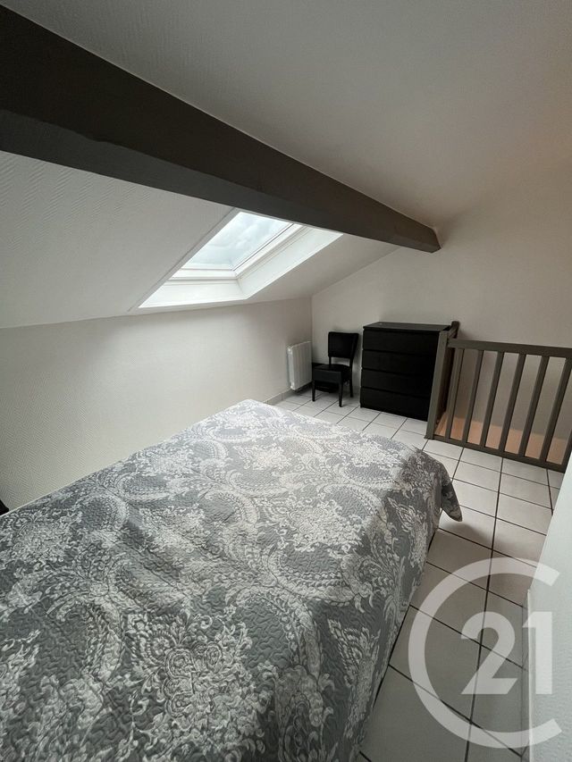 Appartement Studio à louer - 1 pièce - 31 m2 - Pontault Combault - 77 - ILE-DE-FRANCE