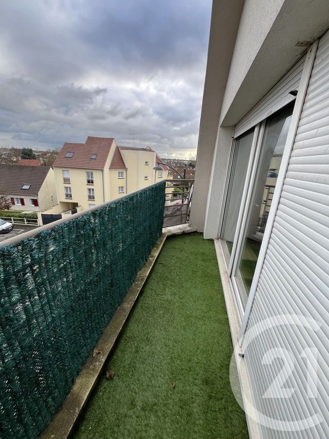 Appartement Studio à louer - 1 pièce - 31 m2 - Pontault Combault - 77 - ILE-DE-FRANCE