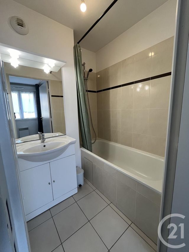 Appartement F2 à louer - 2 pièces - 49 m2 - Tournan En Brie - 77 - ILE-DE-FRANCE