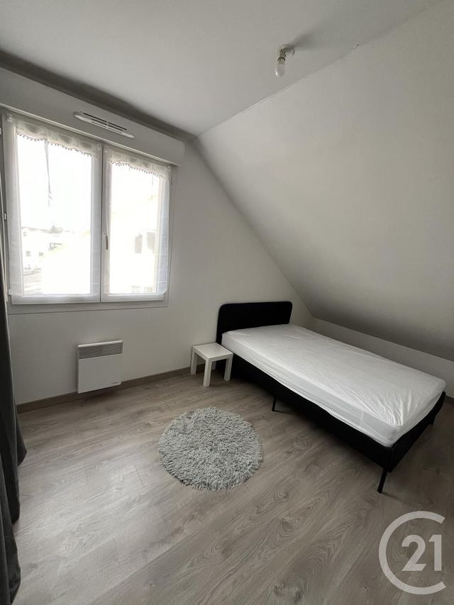 Appartement F2 à louer - 2 pièces - 49 m2 - Tournan En Brie - 77 - ILE-DE-FRANCE
