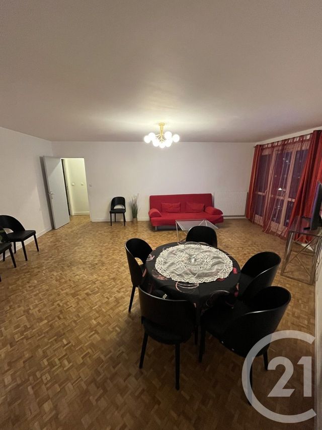 Appartement F2 &agrave; louer - 2 pi&egrave;ces - 65 m2 - Noisy Le Grand - 93 - ILE-DE-FRANCE
