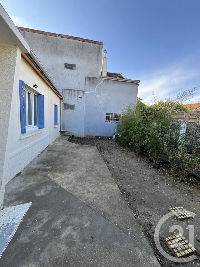 Appartement F2 à louer - 2 pièces - 45 m2 - Chennevieres Sur Marne - 94 - ILE-DE-FRANCE