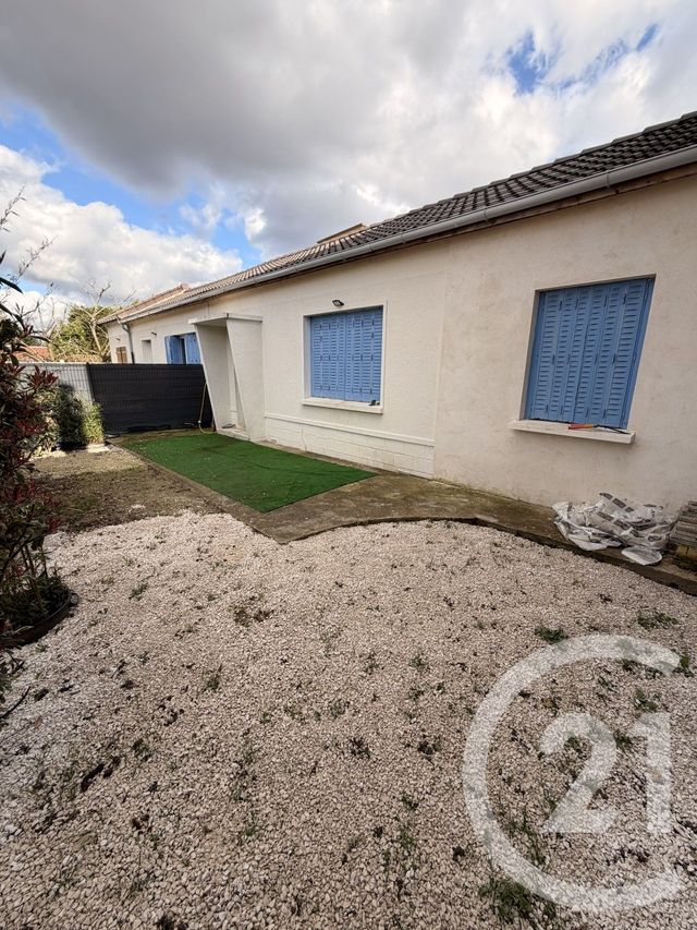 Appartement F2 &agrave; louer - 2 pi&egrave;ces - 46 m2 - Chennevieres Sur Marne - 94 - ILE-DE-FRANCE