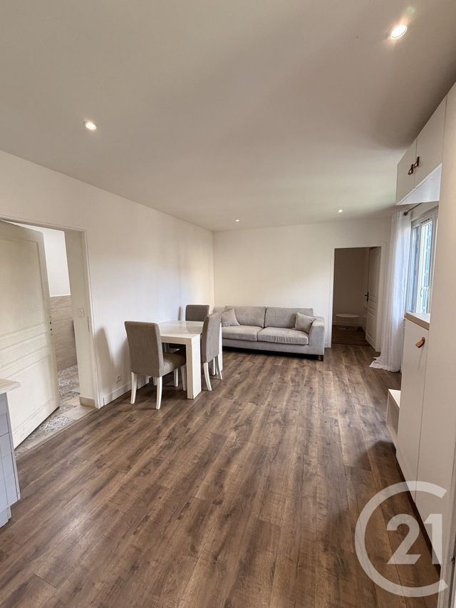 Appartement F2 &agrave; louer - 2 pi&egrave;ces - 46 m2 - Chennevieres Sur Marne - 94 - ILE-DE-FRANCE