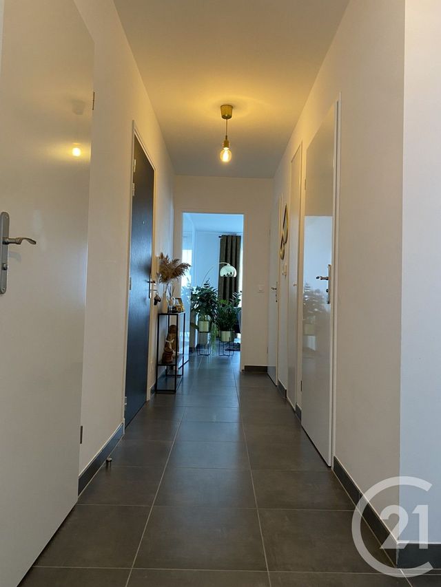 Appartement F4 &agrave; vendre - 4 pi&egrave;ces - 78 m2 - Ozoir La Ferriere - 77 - ILE-DE-FRANCE